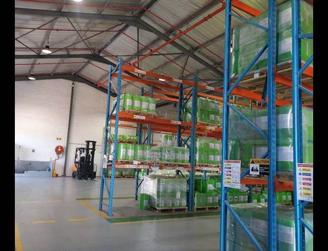 1,065M² WAREHOUSE TO LET IN MARCONI BEAM INDUSTRIA